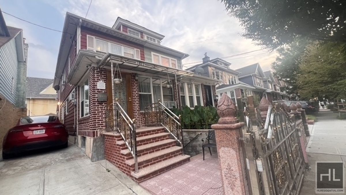 3322 Farragut Road East Flatbush Brooklyn NY 11210