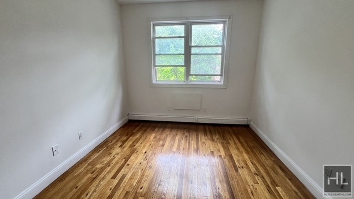 548 Rockaway Avenue 2 Brownsville Brooklyn NY 11212