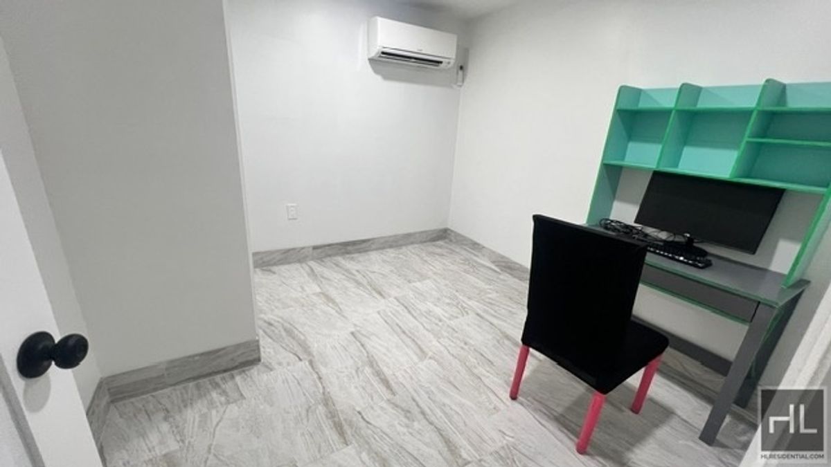 752 Lincoln Avenue BASEMENT City Line Brooklyn NY 11208