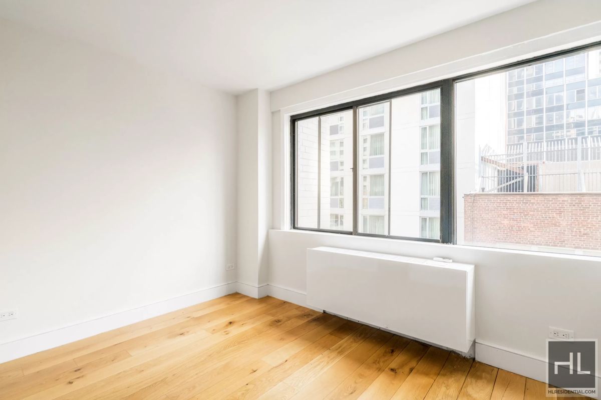 Photo for The Centra - 230 East 44th Street Rental Building in Turtle Bay, Manhattan