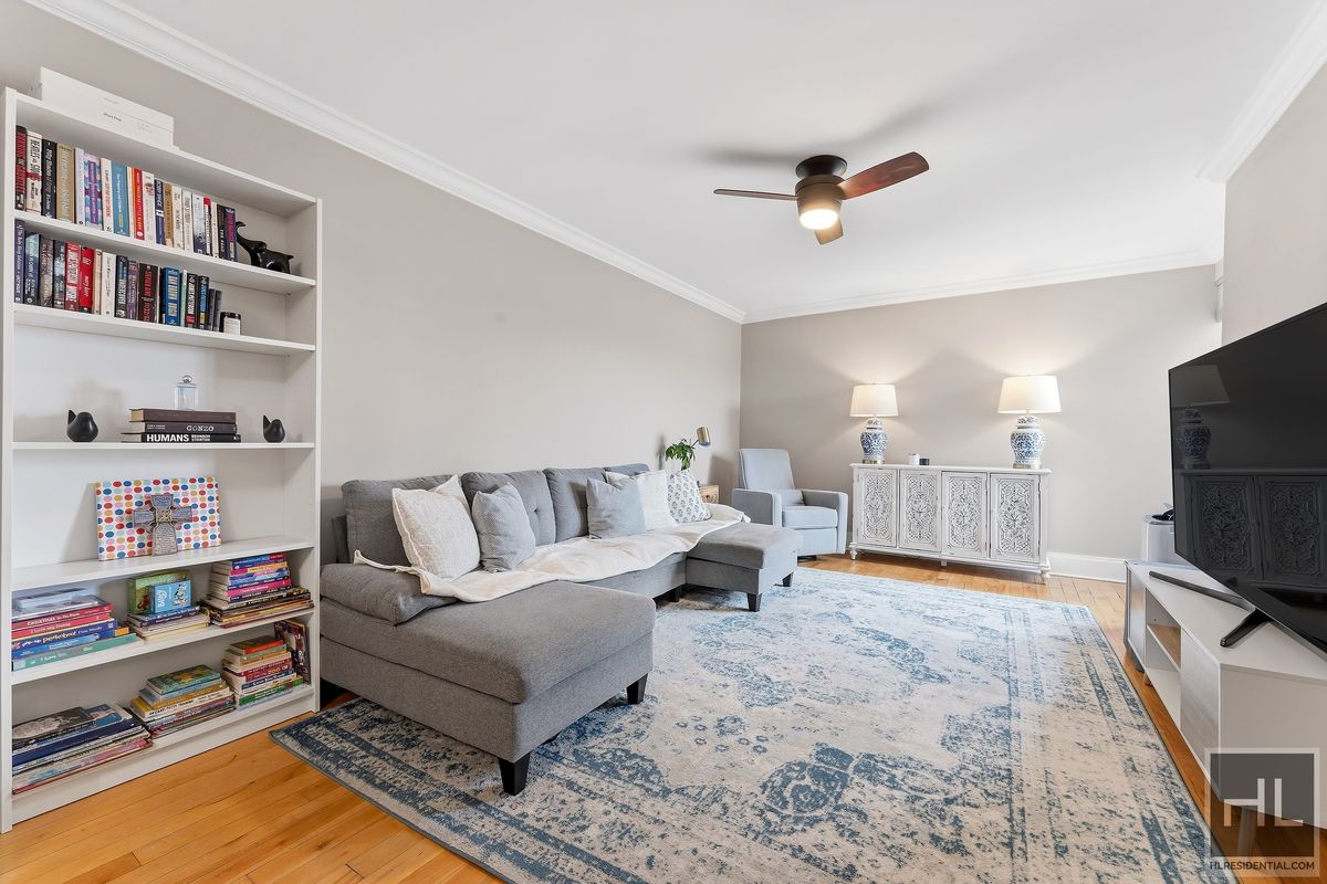 39-60 52nd Street 6D Sunnyside Gardens Queens NY 11377