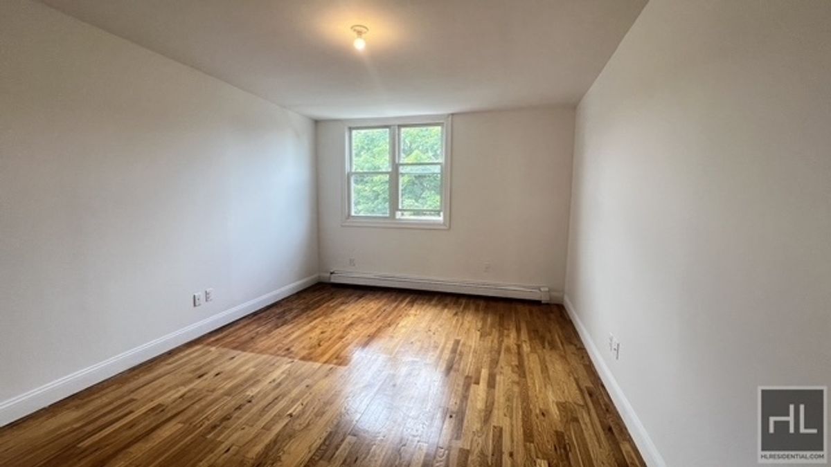 548 Rockaway Avenue 2 Brownsville Brooklyn NY 11212