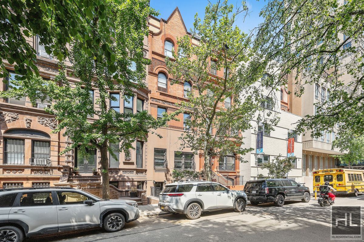 23 West 88th Street 2R Upper West Side New York NY 10024