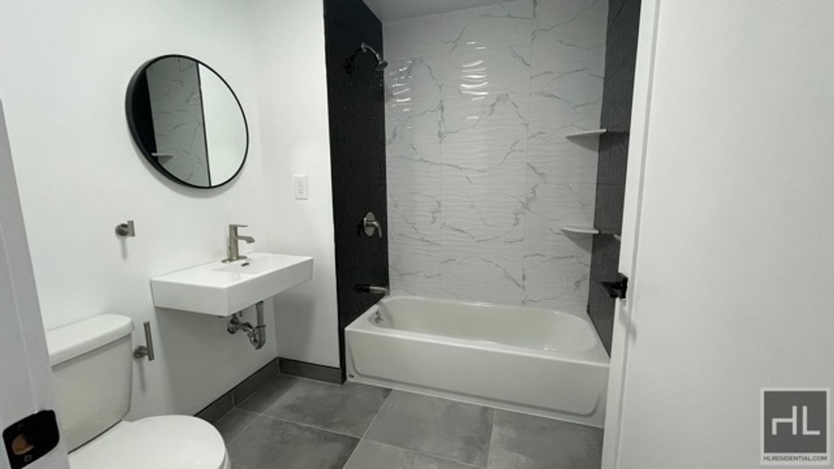 237 Utica Avenue 1F Crown Heights Brooklyn NY 11213