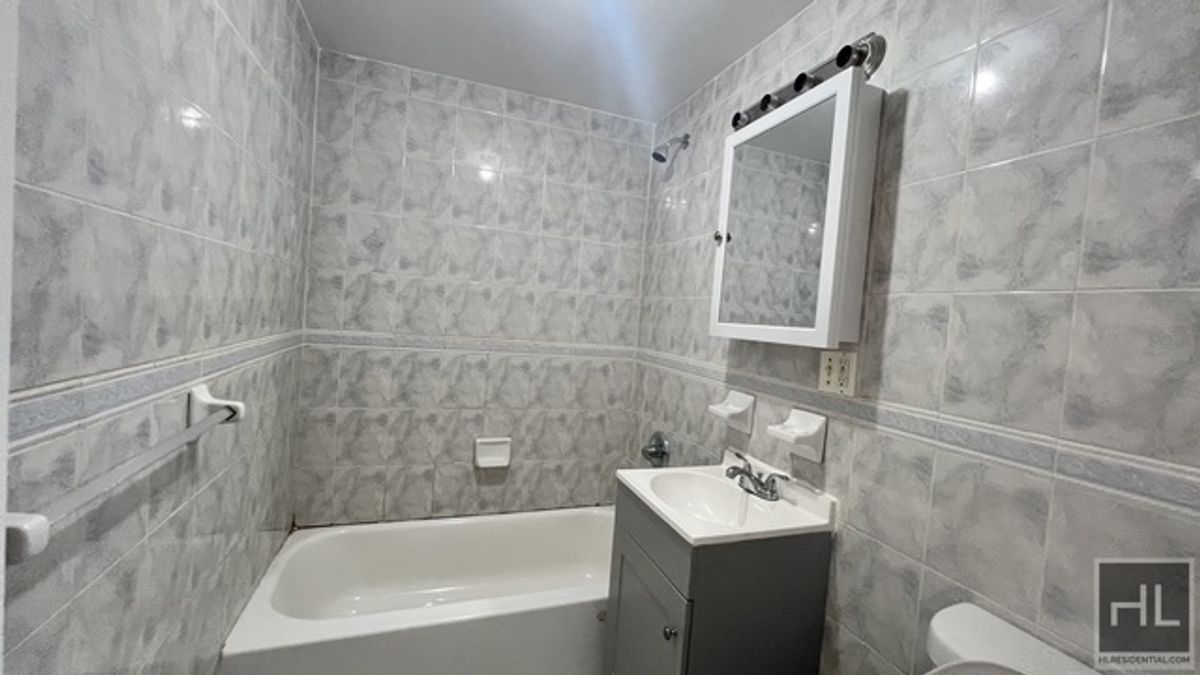 548 Rockaway Avenue 2 Brownsville Brooklyn NY 11212