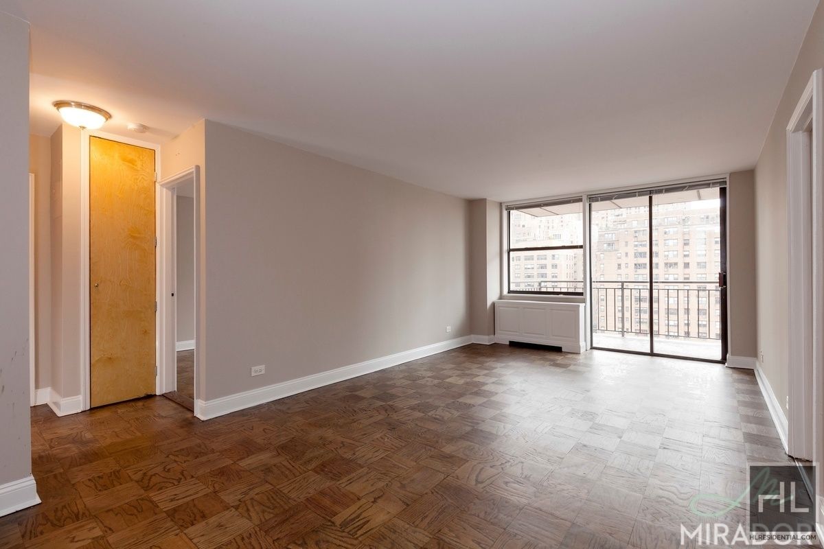 Photo for New York Tower - 330 East 39th Street Rental Building in Midtown East, Manhattan