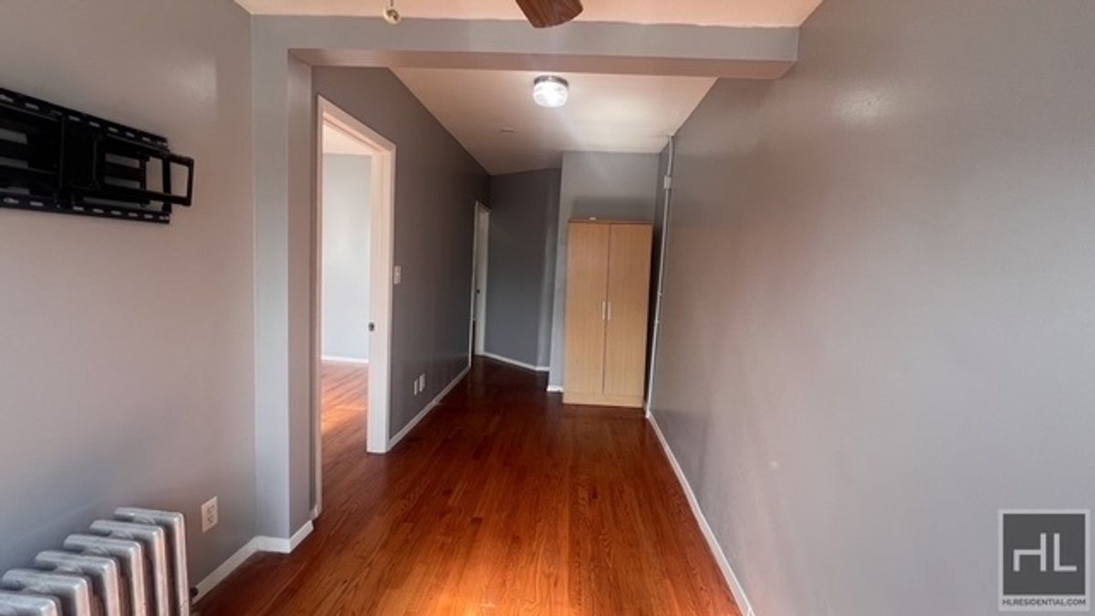 95-19 77th Street Ozone Park Queens NY 11416