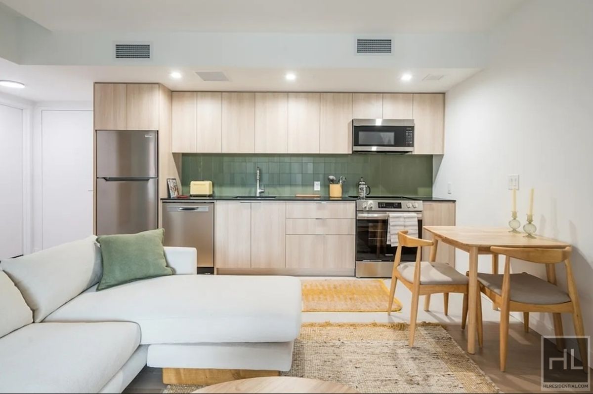 975 Nostrand Avenue Crown Heights Brooklyn NY 11225