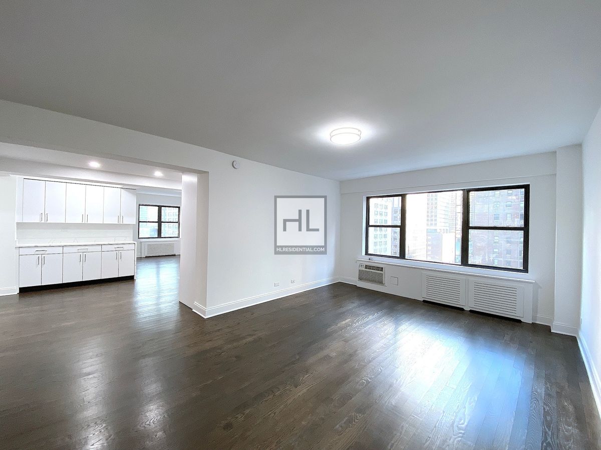 Photo for 157 EAST 57th Street - 157 East 57th Street Rental Building in Sutton Place, Manhattan
