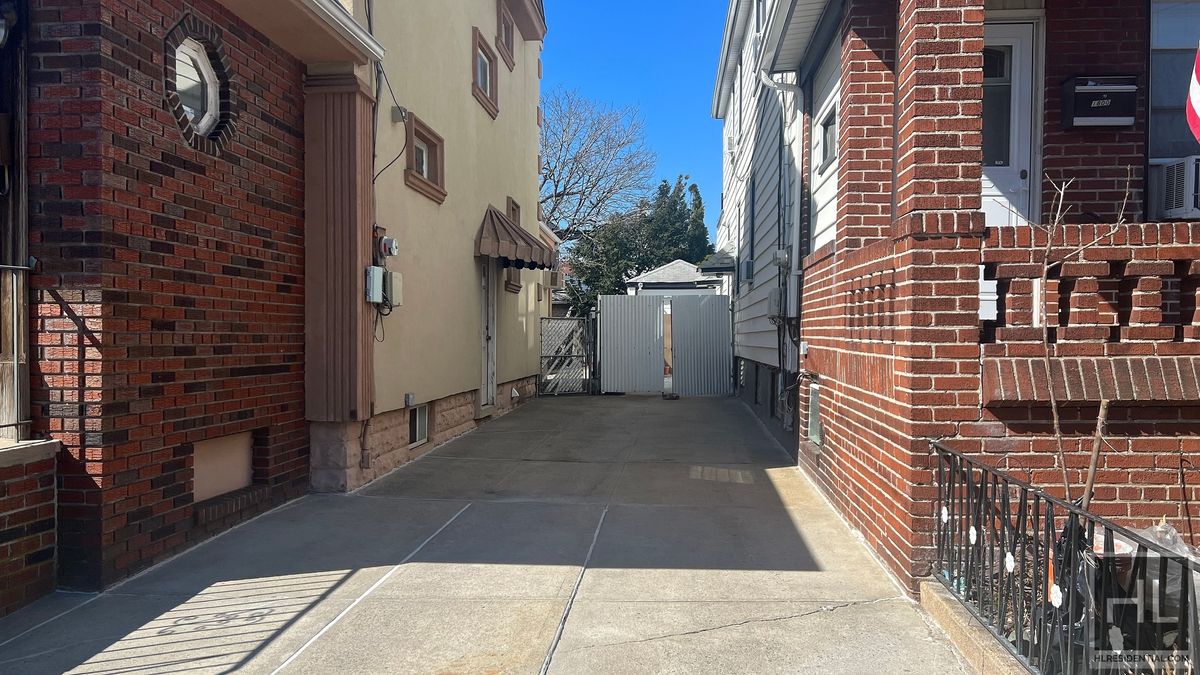 1800 East 52nd Street 2 Flatlands Brooklyn NY 11234