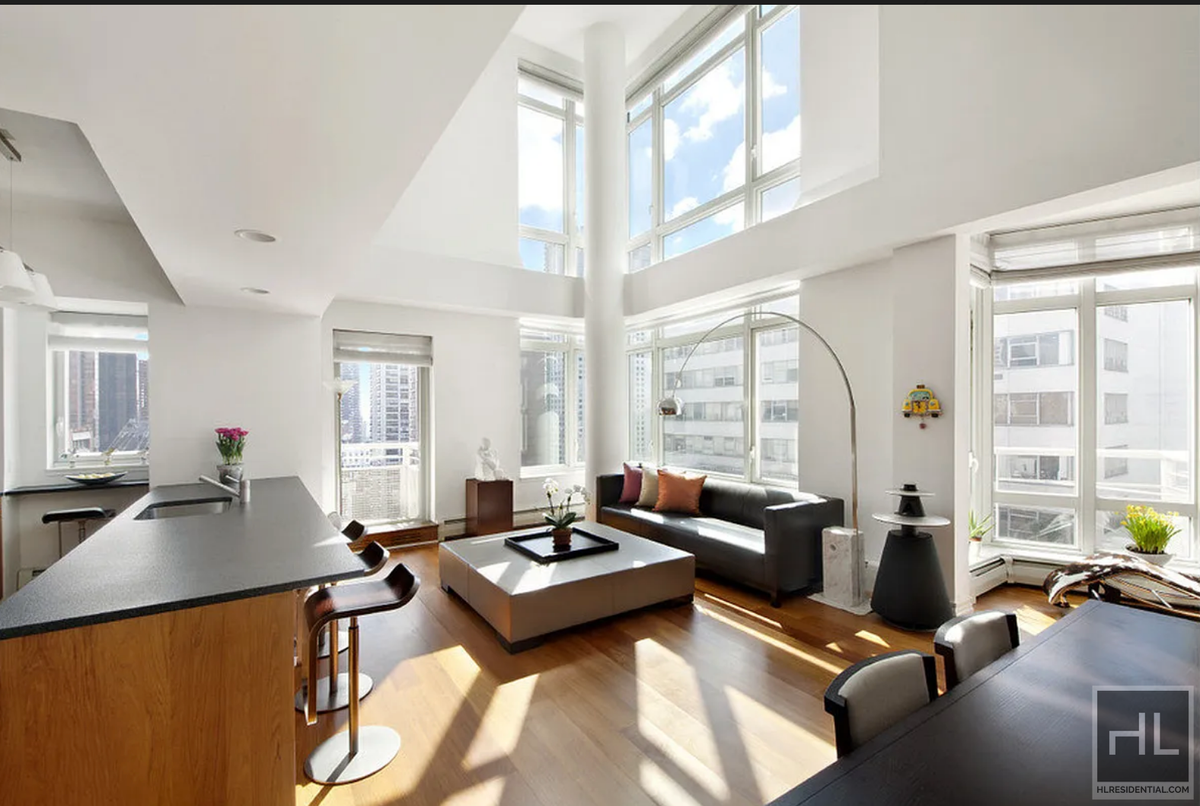Photo for 205 East 59th Street - 205 East 59th Street Condominium in Upper East Side, Manhattan
