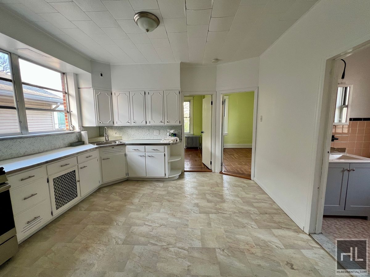 57-19 64th Street 2 Maspeth Queens NY 11378