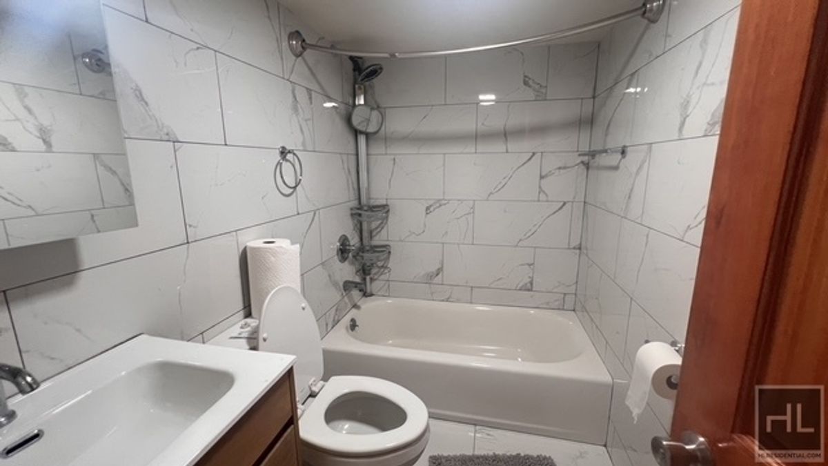 3322 Farragut Road East Flatbush Brooklyn NY 11210