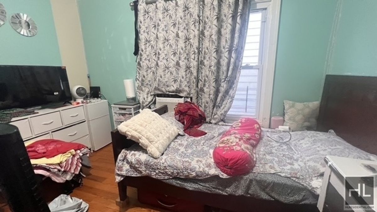 3322 Farragut Road East Flatbush Brooklyn NY 11210