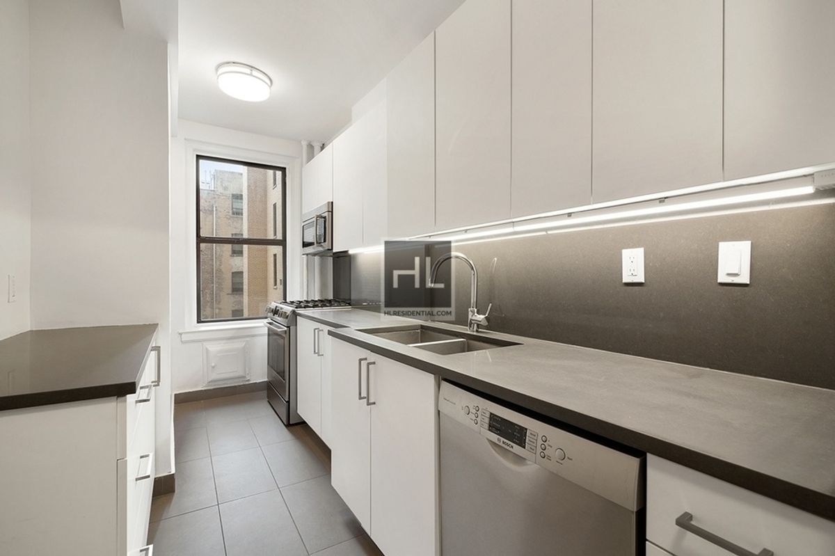 Photo for The Petersfield - 301 East 21St Street Rental Building in Gramercy Park, Manhattan