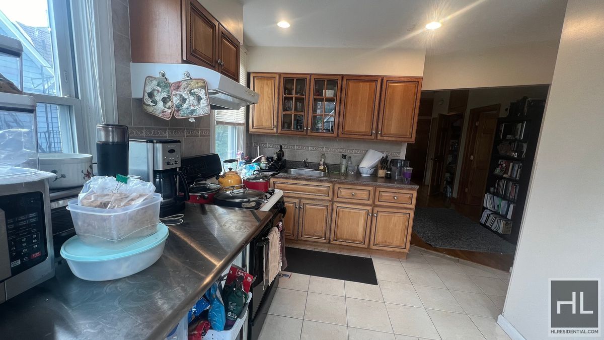 619 East 7th Street 2 Kensington Brooklyn NY 11218