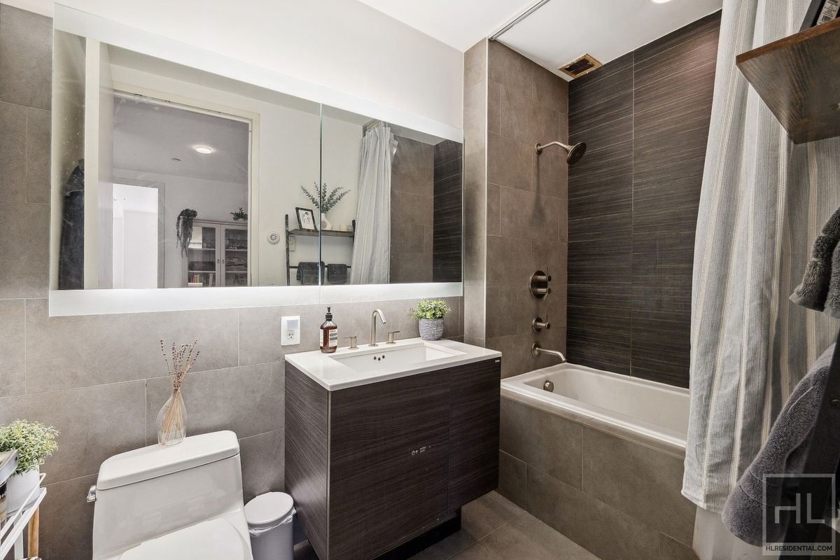 545 Washington Avenue Clinton Hill Brooklyn NY 11238