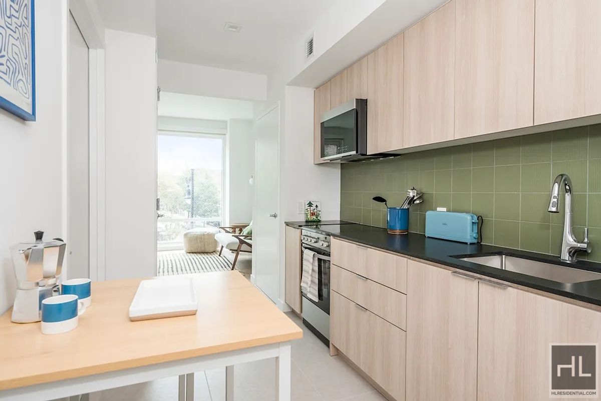 975 Nostrand Avenue Crown Heights Brooklyn NY 11225