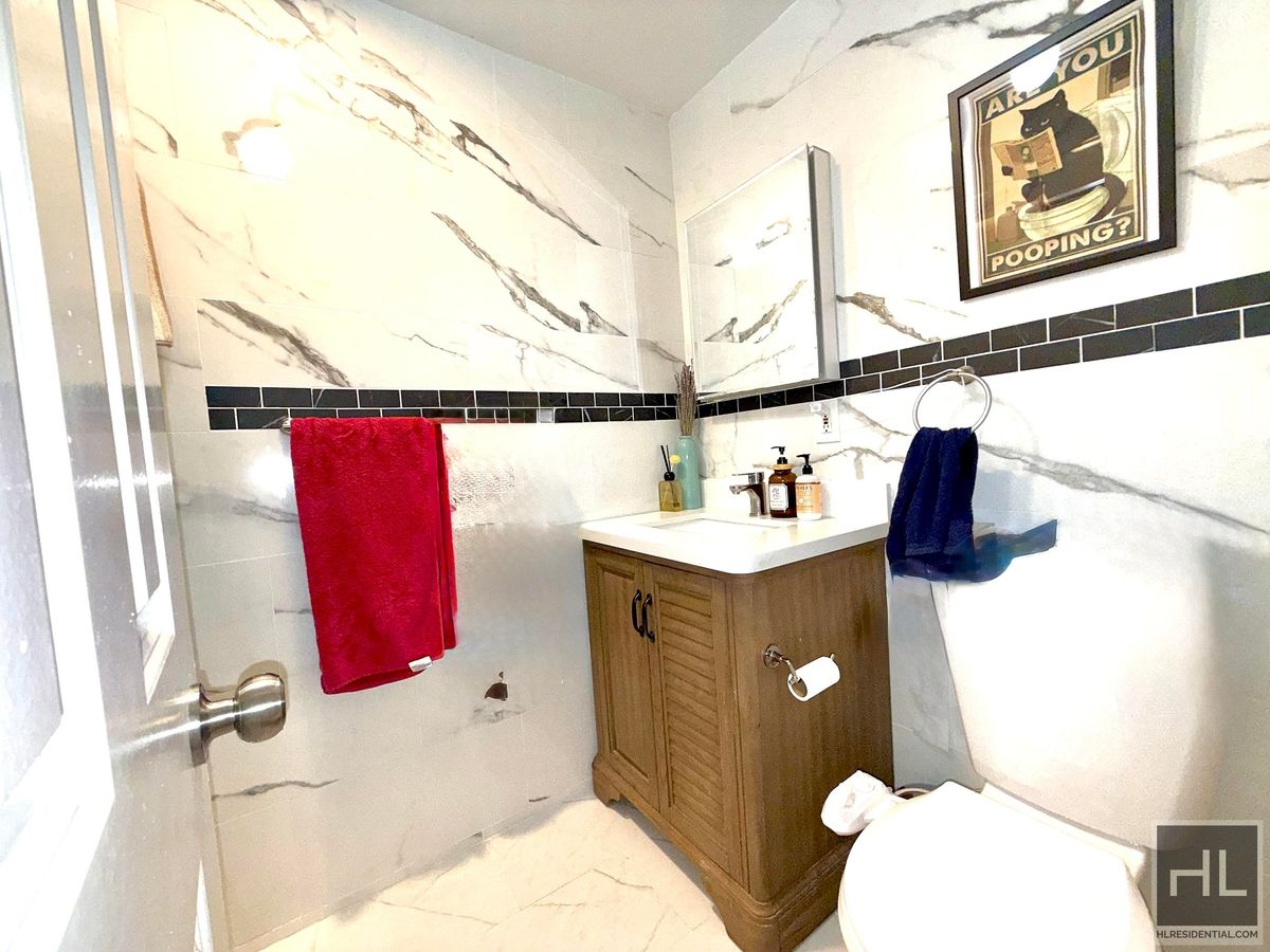 31-26 12th Street 2 Astoria Queens NY 11106
