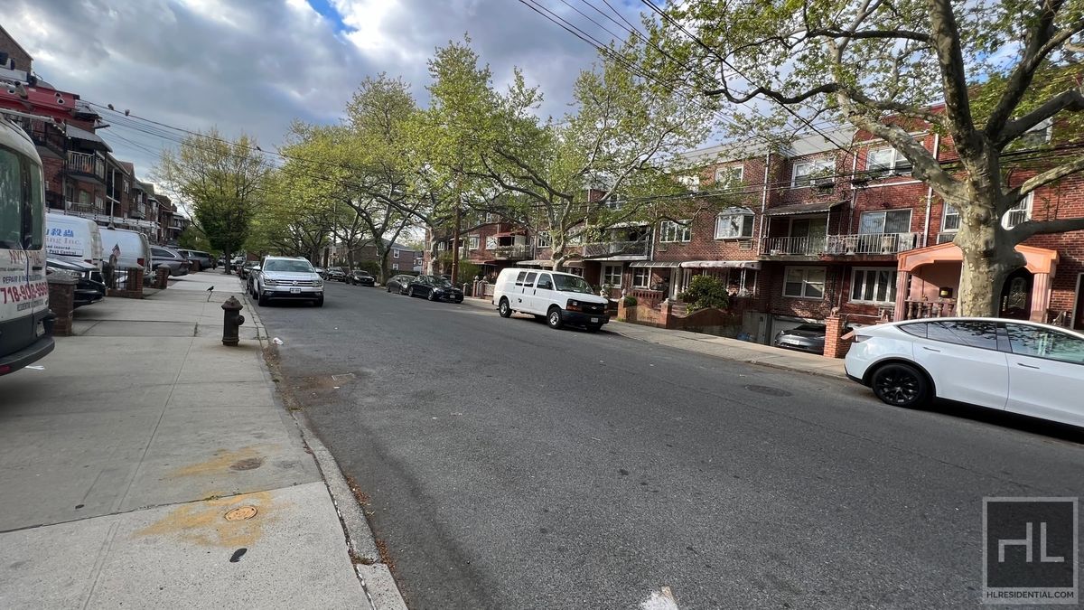 2054 East 56th Street Old Mill Basin Brooklyn NY 11234