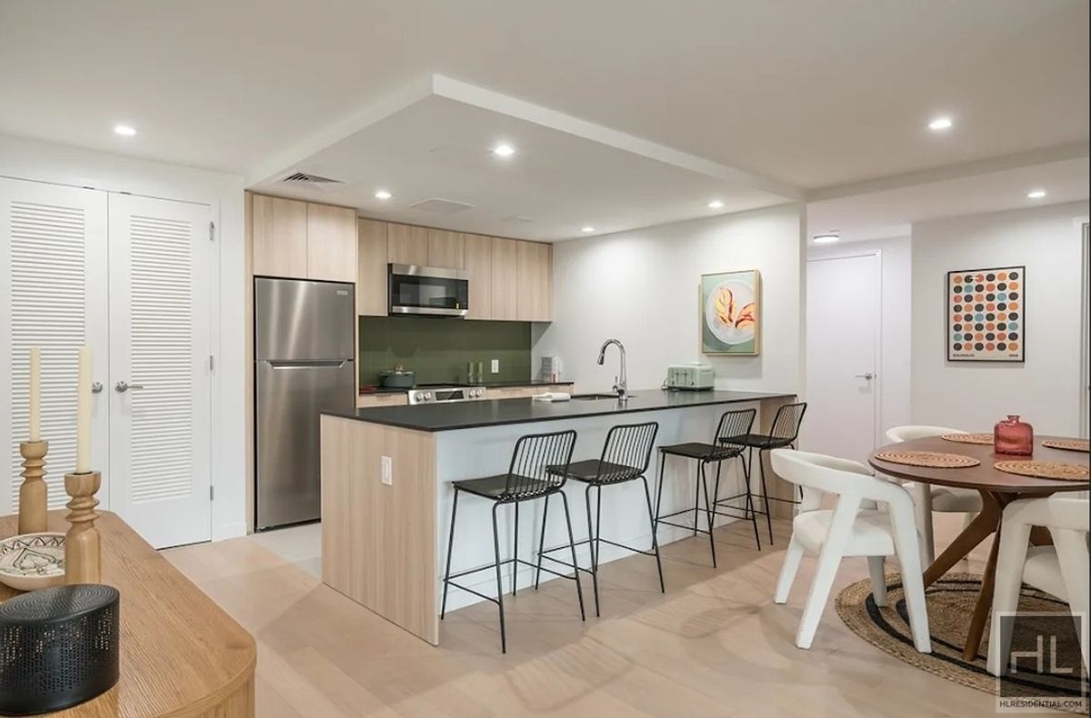 975 Nostrand Avenue Crown Heights Brooklyn NY 11225