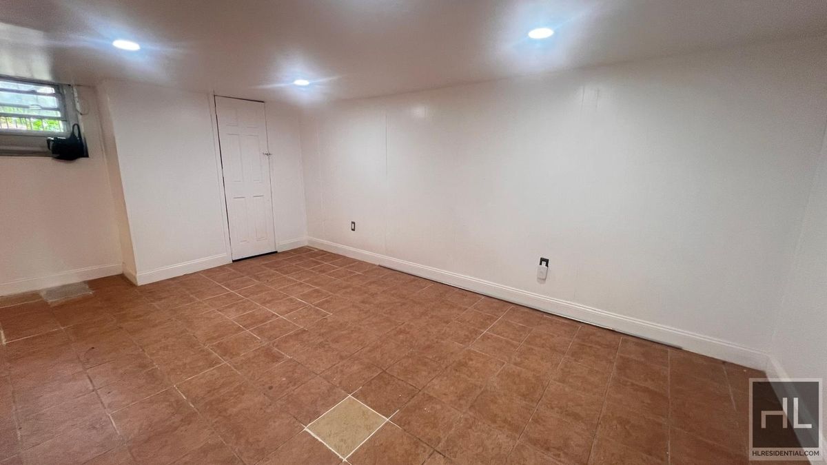 75-15 97th Avenue 1 Ozone Park Queens NY 11416