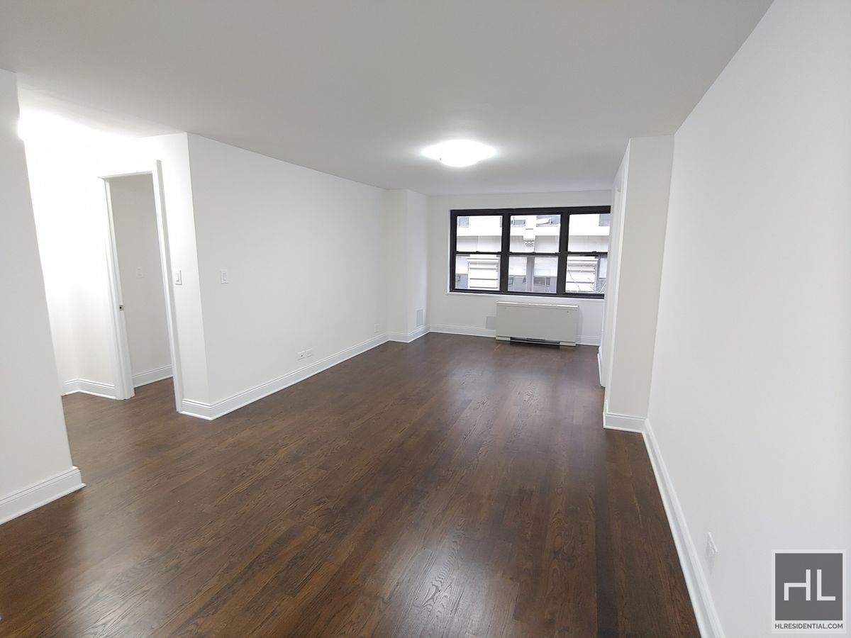Photo for Mayfair Fifth - 96 5th Avenue Rental Building in Flatiron, Manhattan