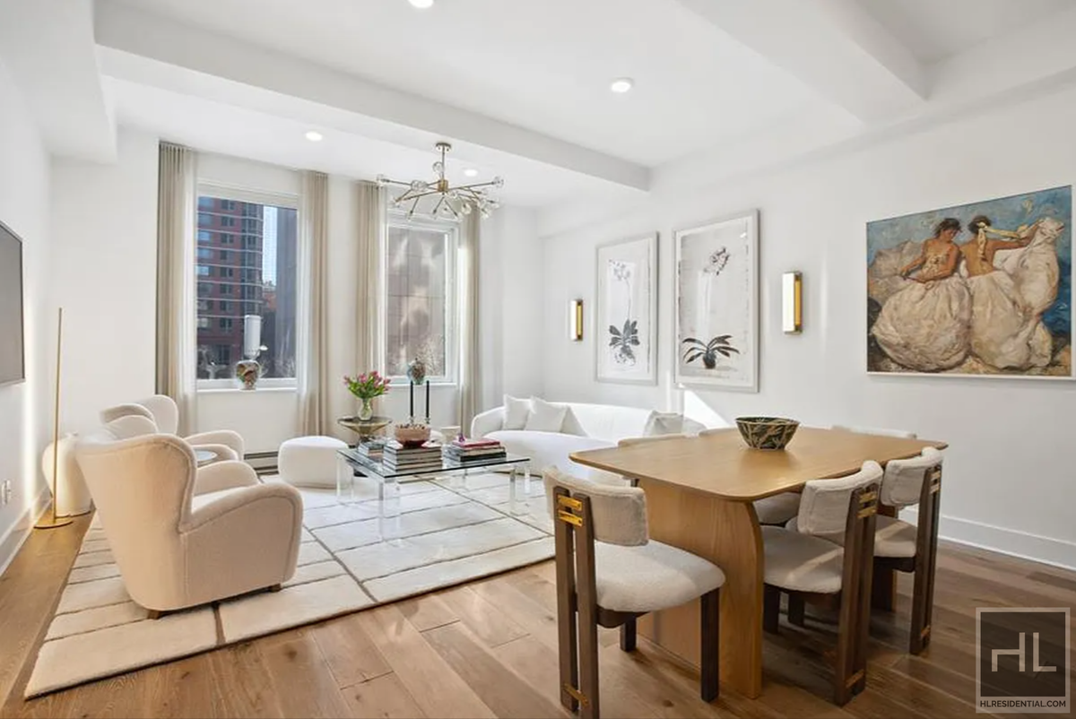 Photo for 93 Worth - 335 BROADWAY Condominium in Tribeca, Manhattan