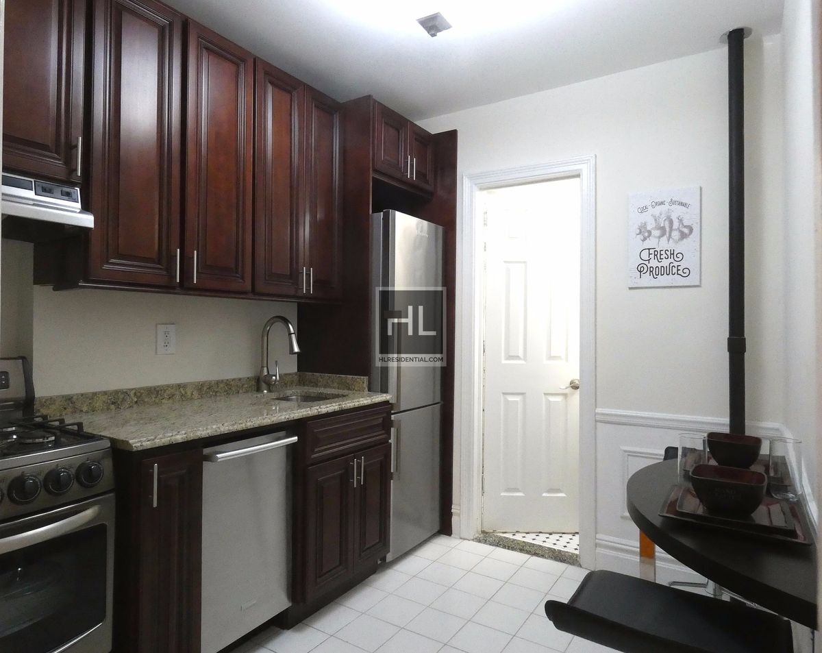 211 East 88th Street Upper East Side New York NY 10128
