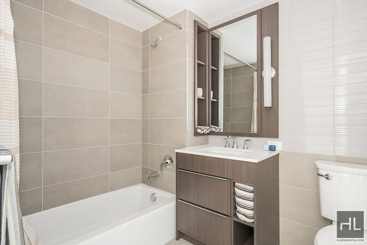 975 Nostrand Avenue Crown Heights Brooklyn NY 11225