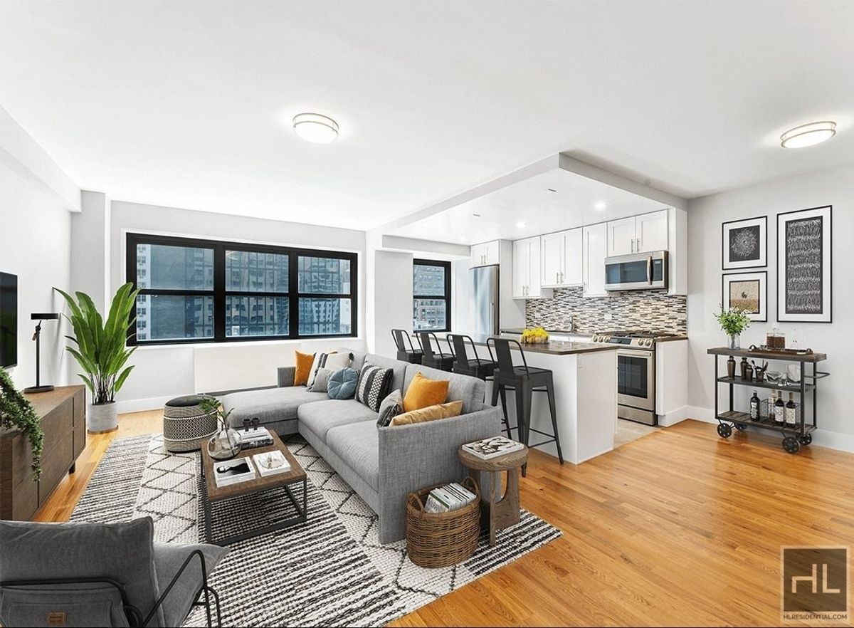 Photo for Embassy House - 301 East 47th Street Rental Building in Turtle Bay, Manhattan