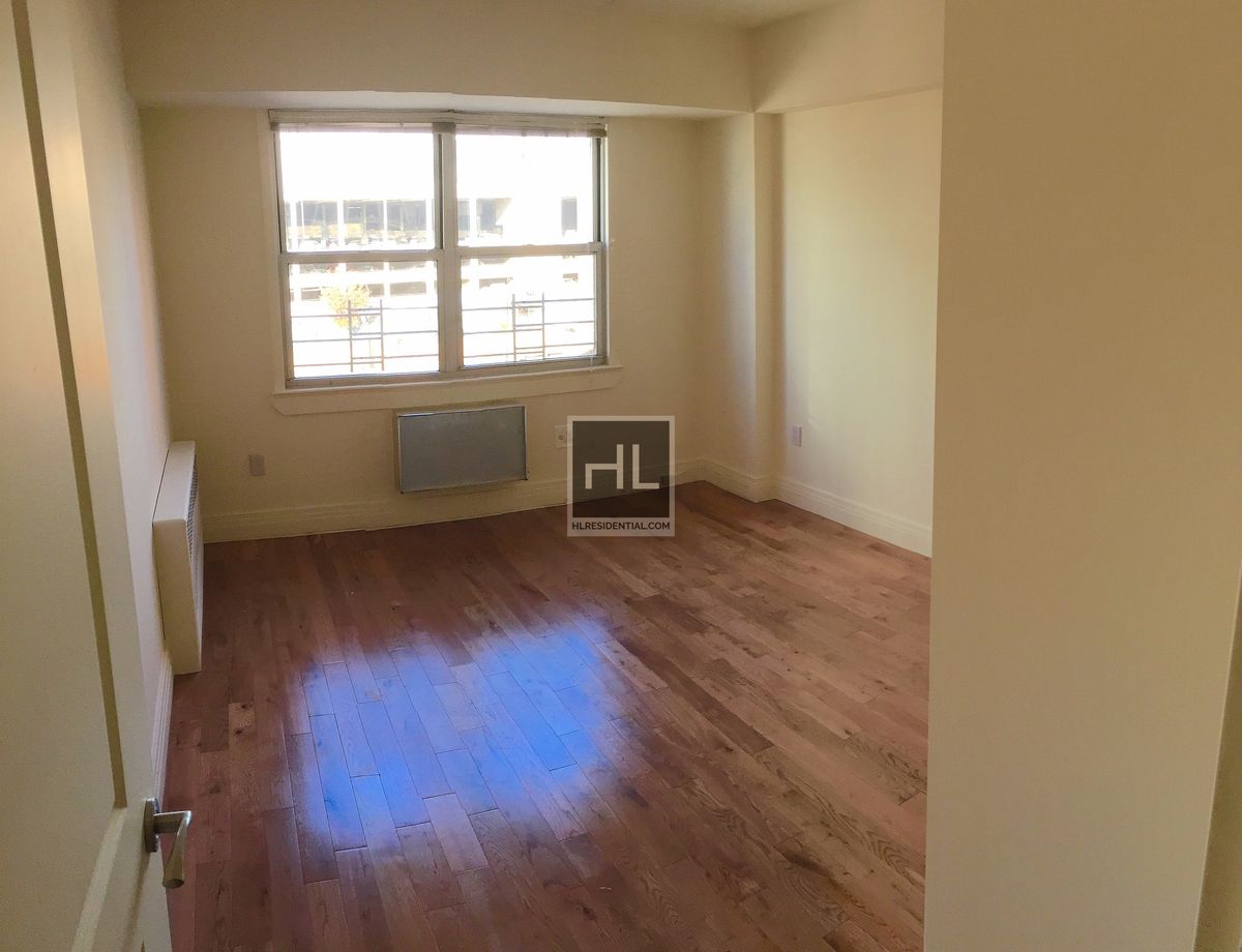 Photo for State Renaissance Court - 200 Schermerhorn Street Rental Building in Downtown Brooklyn, Brooklyn