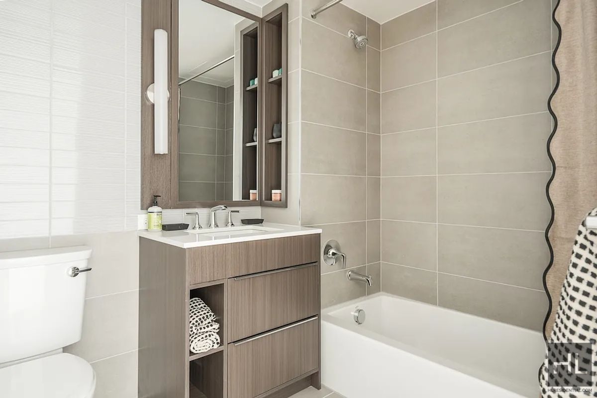 975 Nostrand Avenue Crown Heights Brooklyn NY 11225