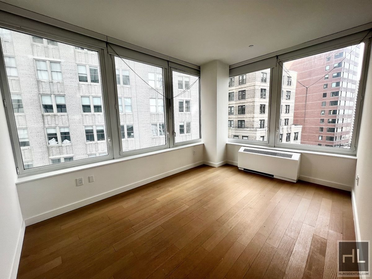 Photo for 180 WATER - 180 Water Street Rental Building in Financial District, Manhattan