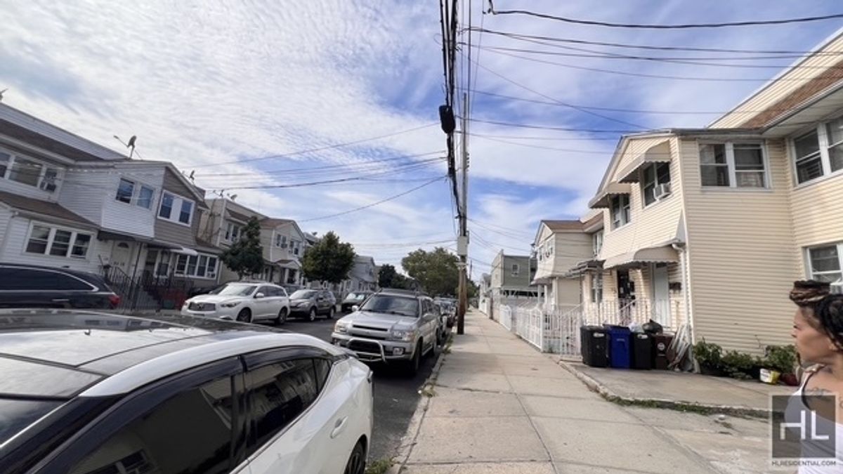 95-19 77th Street Ozone Park Queens NY 11416