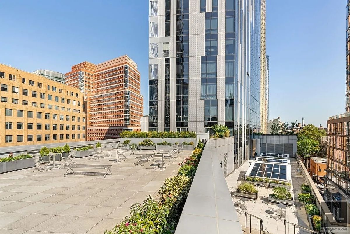 150 Myrtle Avenue 3002 Downtown Brooklyn NY 11201