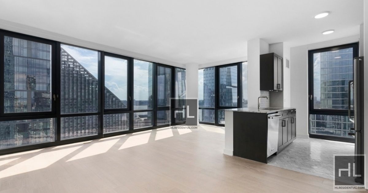 Photo for 21 West End Avenue - 21 West End Avenue Condominium in Upper West Side, Manhattan