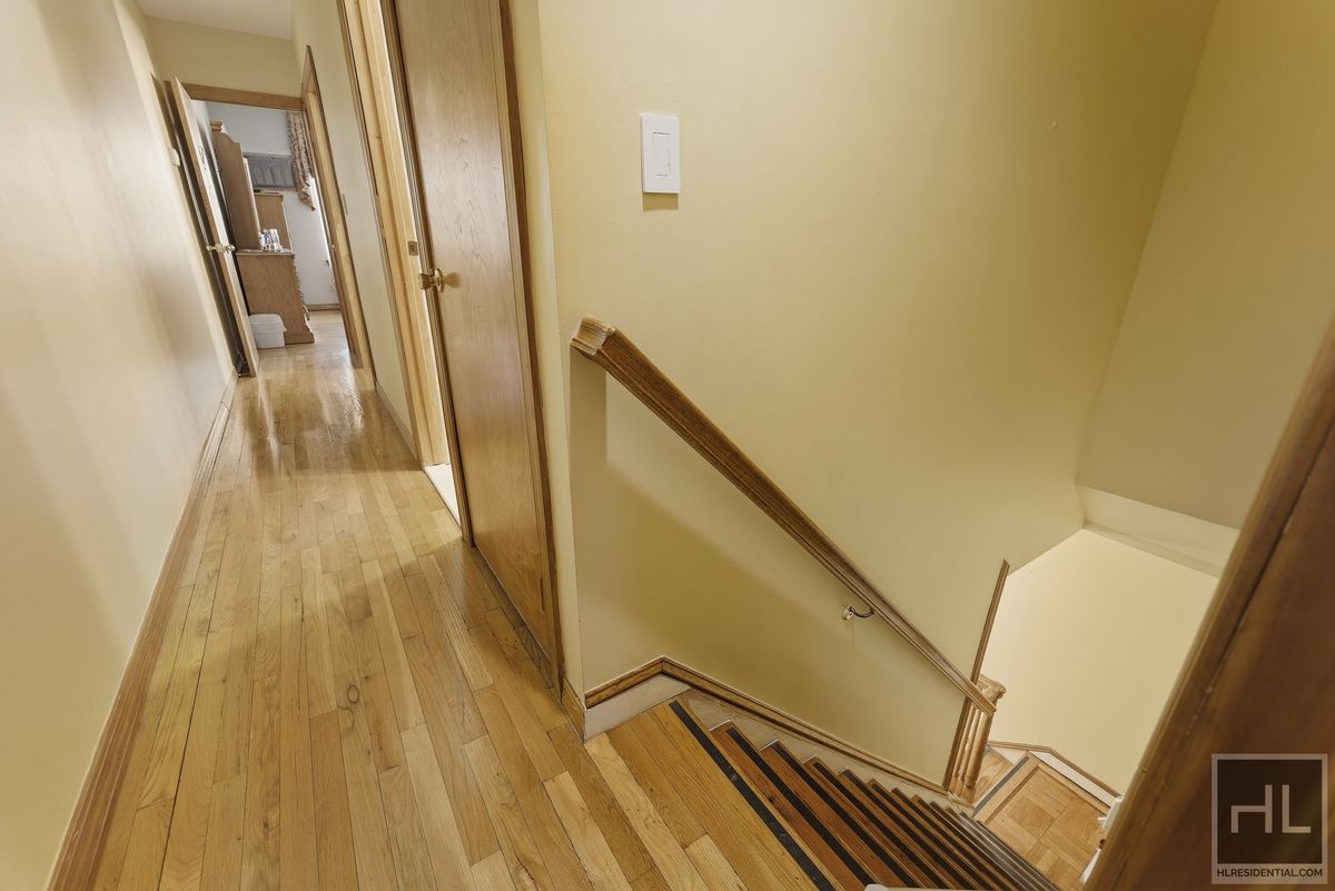 675 East 53rd Street Farragut Brooklyn NY 11203