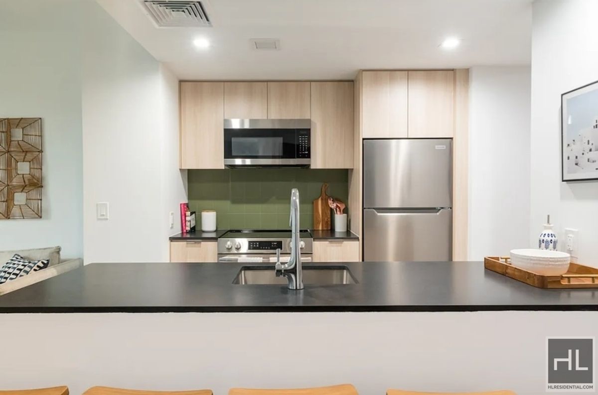 975 Nostrand Avenue 205 Crown Heights Brooklyn NY 11225