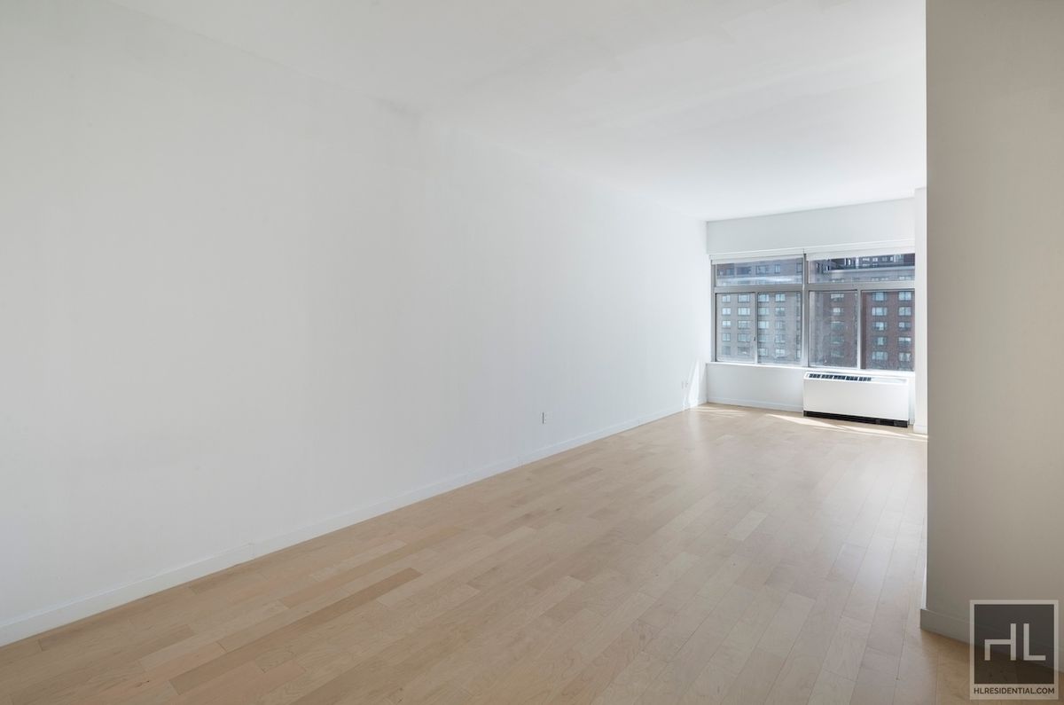 Photo for Moinian-90 Washington St. - 90 Washington Street Rental Building in Financial District, Manhattan