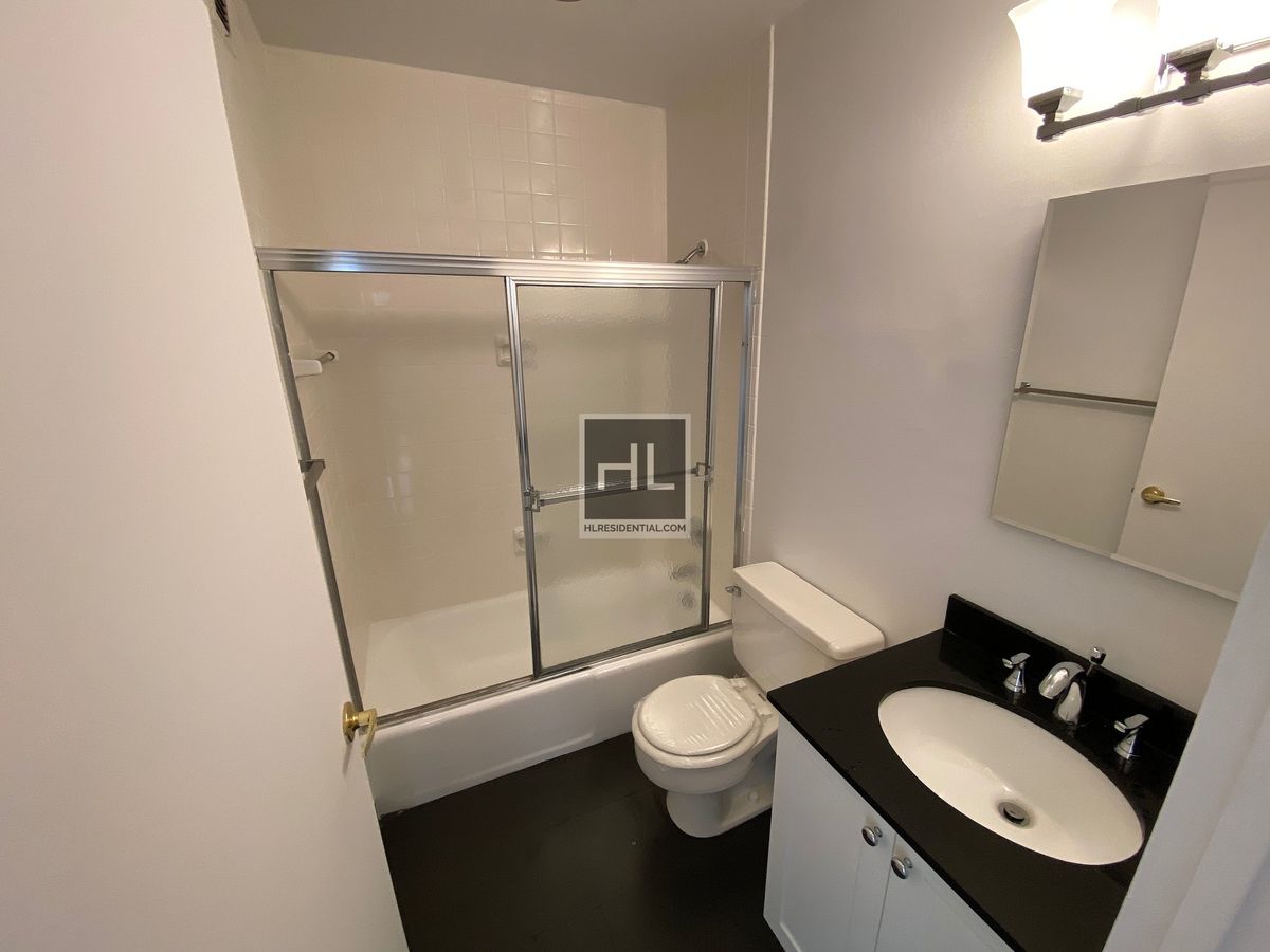 200 East 72nd Street Upper East Side New York NY 10021