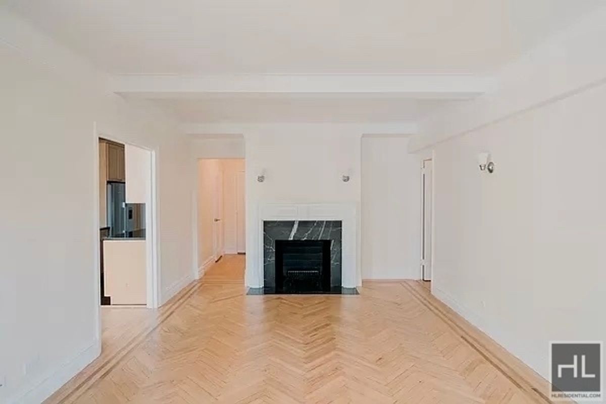 Photo for 210 EAST 68 STREET - 210 East 68th Street Rental Building in Upper East Side, Manhattan