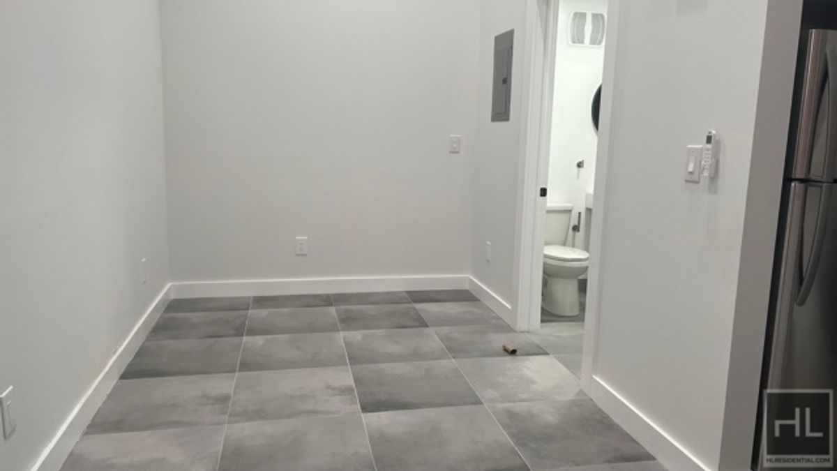 237 Utica Avenue 1F Crown Heights Brooklyn NY 11213