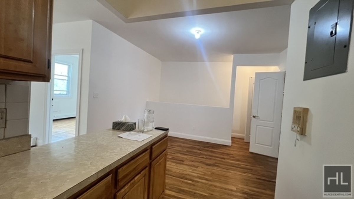 548 Rockaway Avenue 2 Brownsville Brooklyn NY 11212