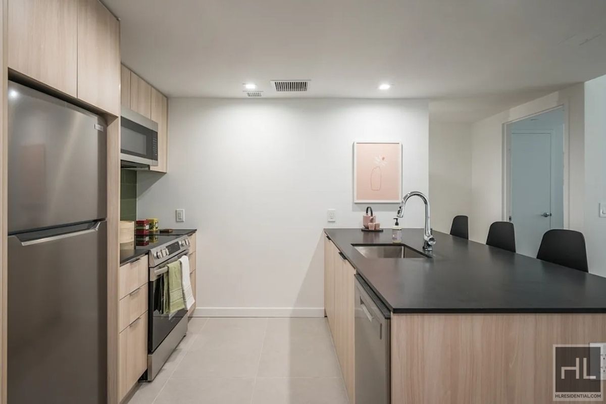 975 Nostrand Avenue 216 Crown Heights Brooklyn NY 11225