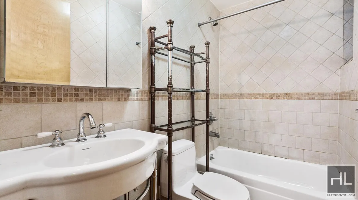 2072 Frederick Douglass Boulevard West Harlem New York NY 10026