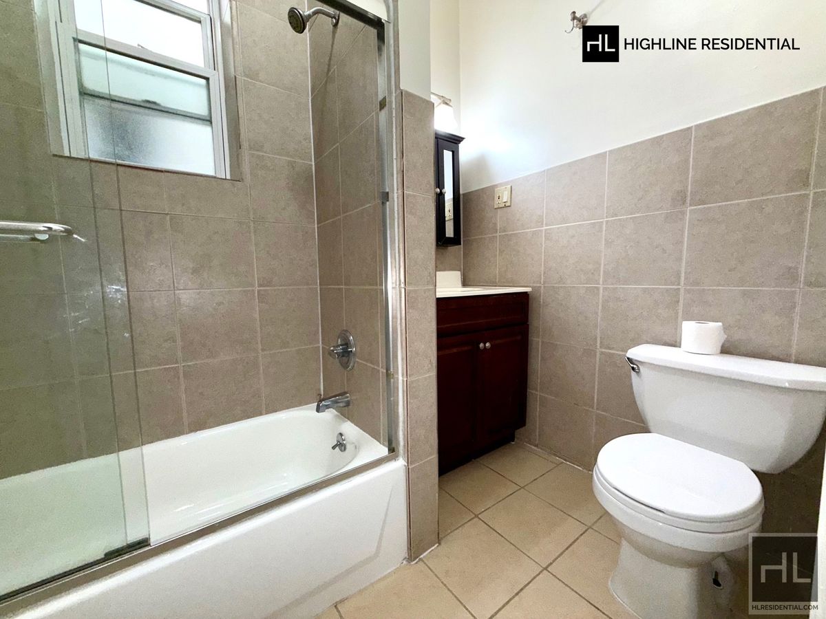 33-19 9th Street 2 Ravenswood Queens NY 11106