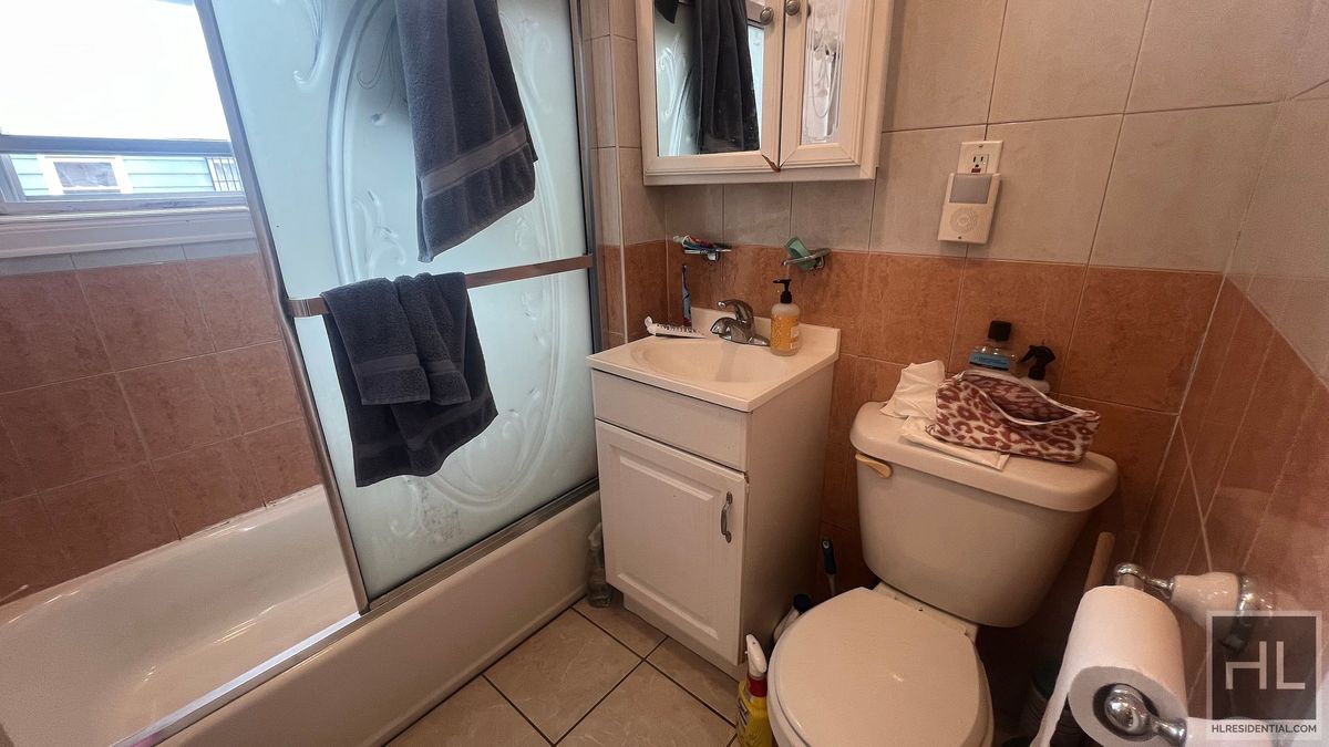 619 East 7th Street 2 Kensington Brooklyn NY 11218