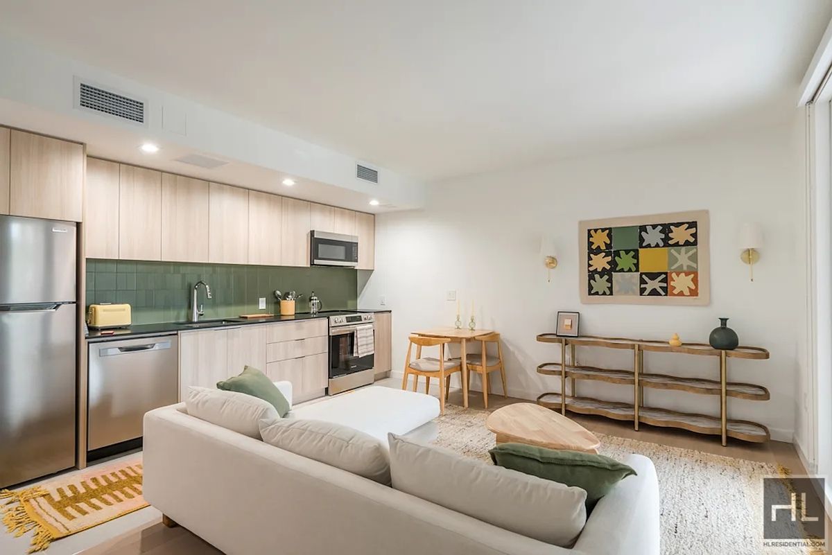 975 Nostrand Avenue Crown Heights Brooklyn NY 11225