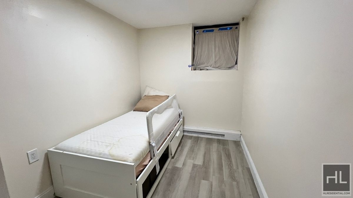 798 Miller Avenue BASEMENT East New York Brooklyn NY 11207